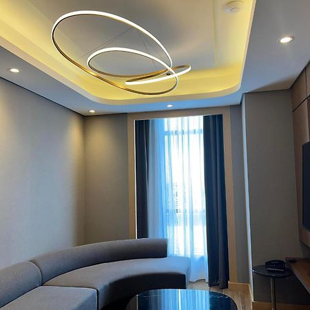 Best Western Plus Metro Clark Angeles Bagian luar foto