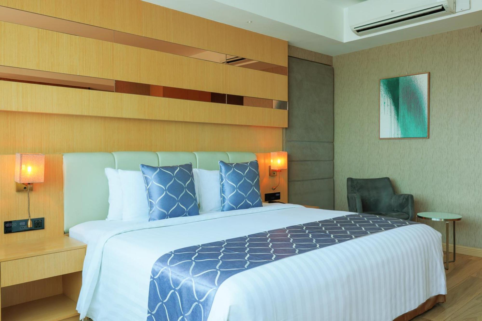 Best Western Plus Metro Clark Angeles Bagian luar foto